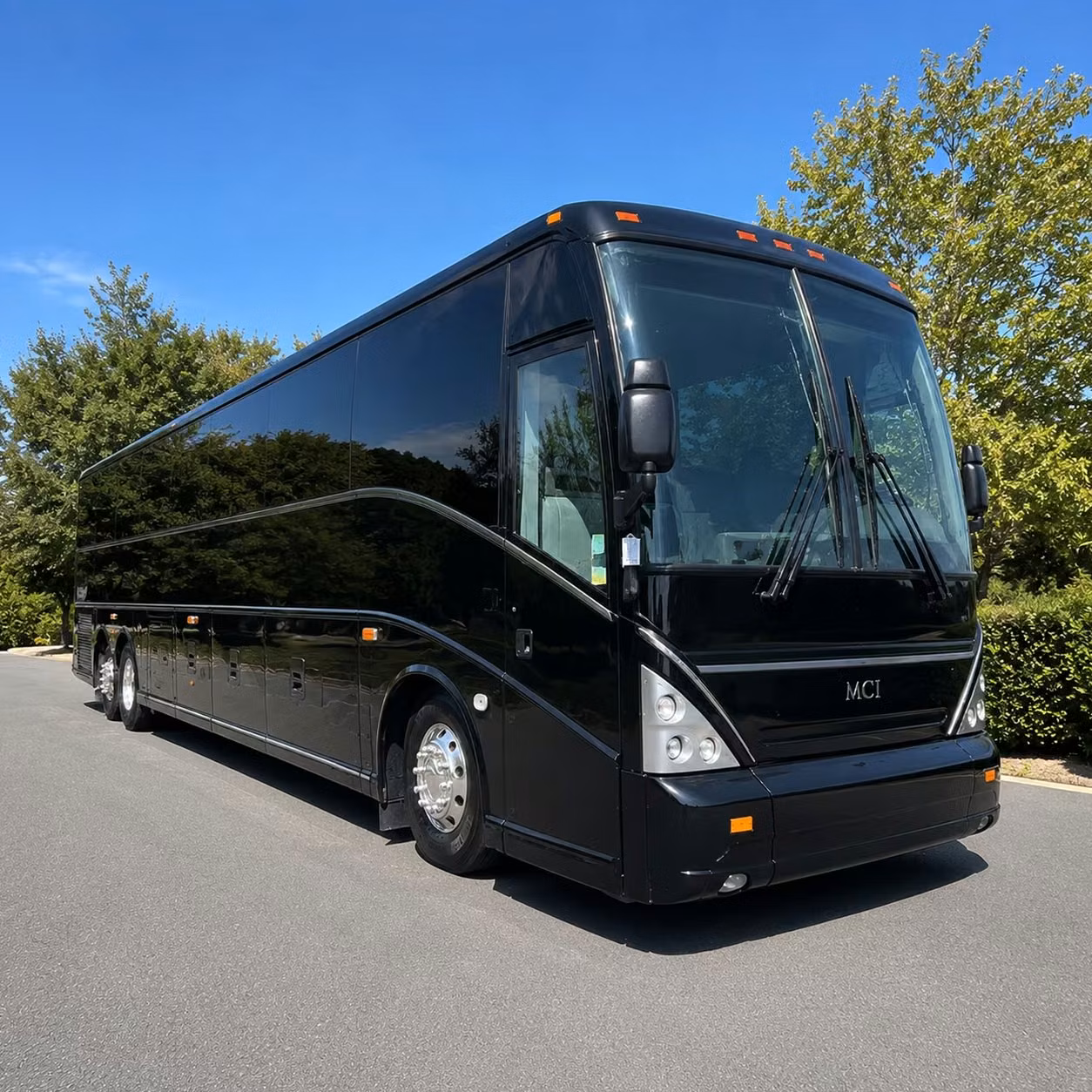 riverside wedding shuttle bus rentals that keep your guest list moving
