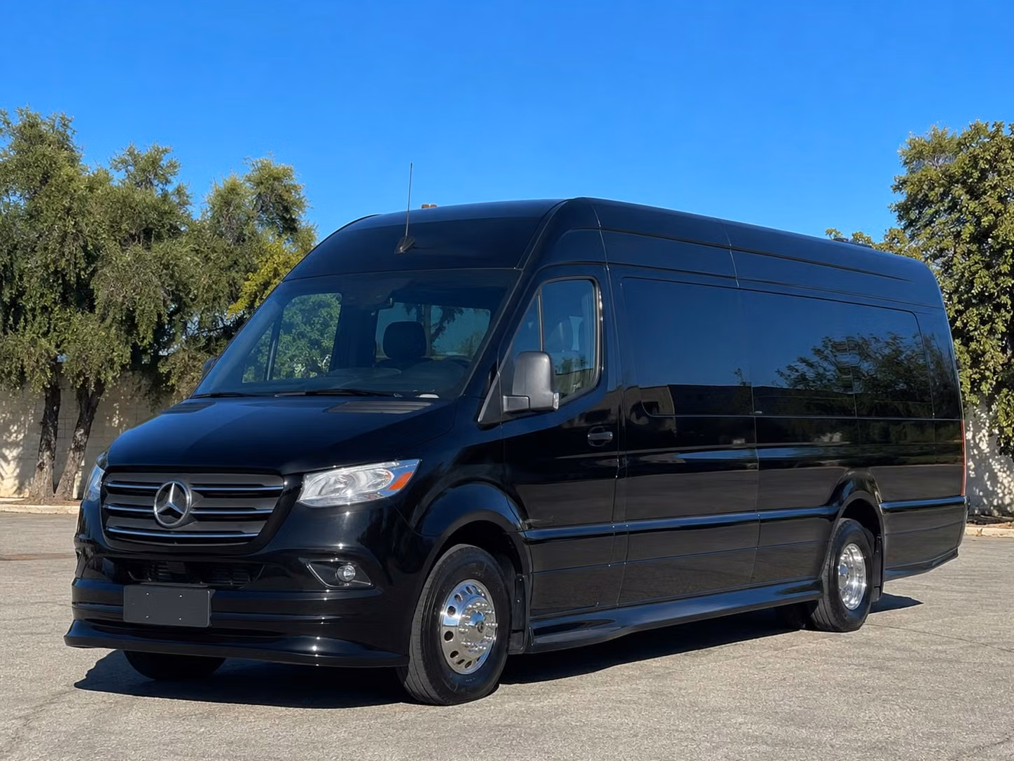 transportation serving riverside and nearby cities